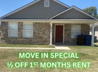1811 Osage St #B, Fort Smith, AR 72901