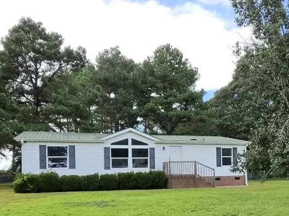 124 Franklin Road, Raeford, NC 28376
