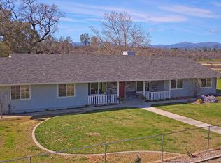 12462 Alpha Ln, Redding, CA 96003