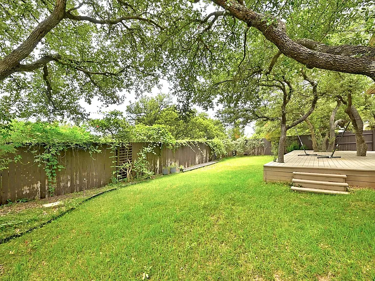 1611 Rimstone Dr — Photo 29
