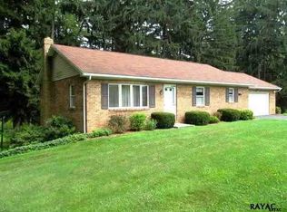 6703 York Rd, Spring Grove, PA 17362