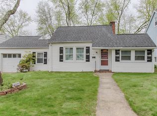 21 Dayton Rd, Parsippany, NJ 07054