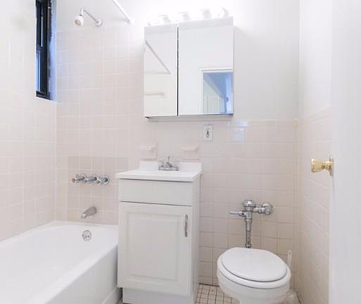 5th image of 336 E 90th St APT 3D
