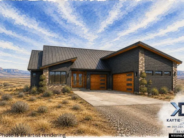 725 Iron Horse Rd, Casper, WY 82601