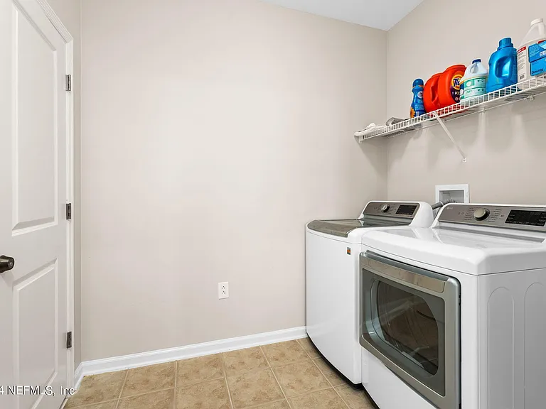 400 E Bay St #2206 — Photo 36