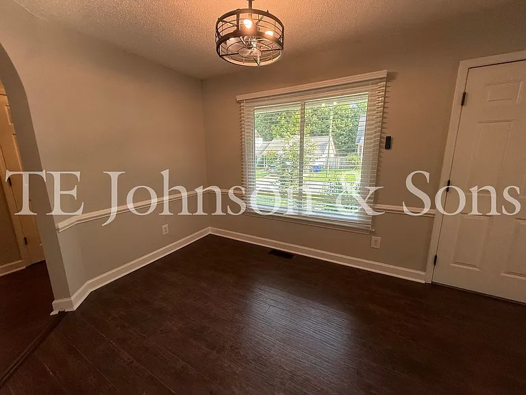 1830 Camden Forest Dr — Photo 8