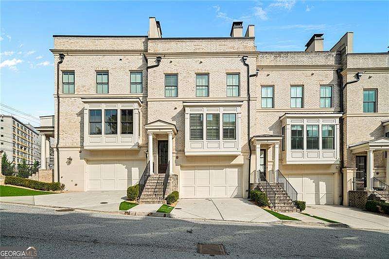 1st image of 3715 Peachtree Rd NE Unit 2