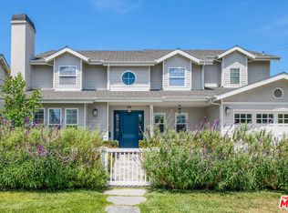 12801 Milbank St, Studio City, CA 91604
