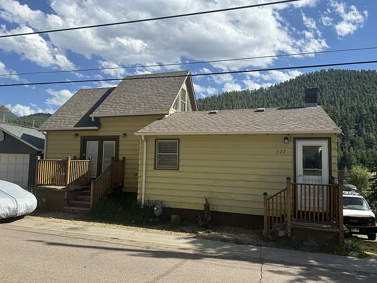327 Virginia St — Photo 16
