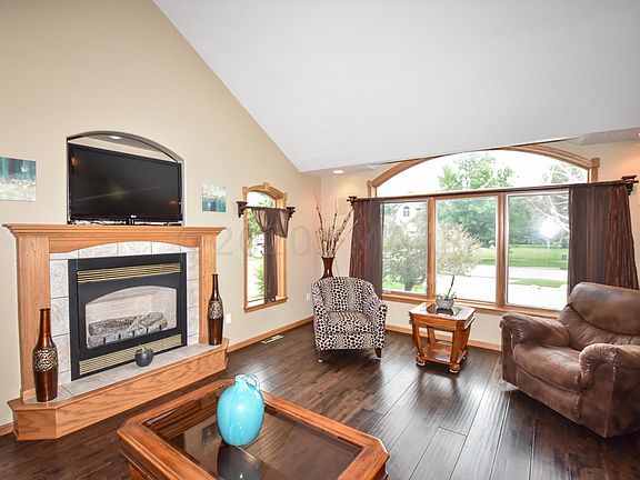 4th image of 1744 Charleswood Estates Dr