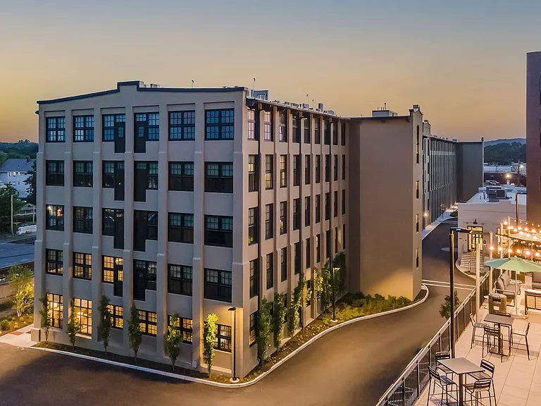 Bancroft Lofts — Photo 34