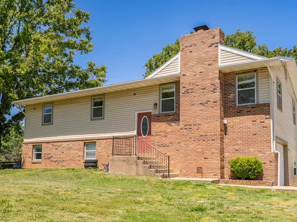 8395 County Road 8970, West Plains, MO 65775