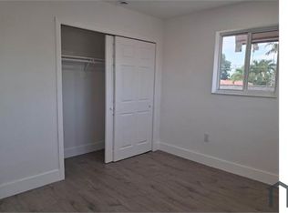 2155 SW 72nd Ave, Miami, FL 33155