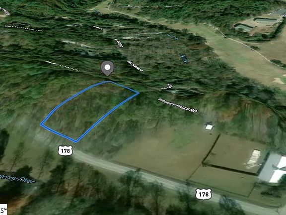 3rd image of 201 Gauley Falls Rd