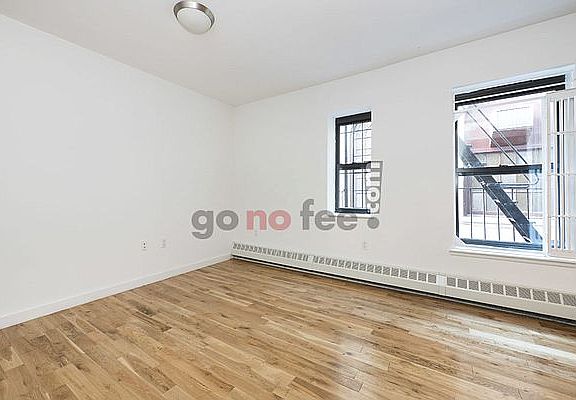 3rd image of 63 W 137th St APT 1B