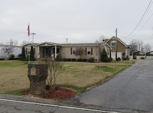 107 New Deal Potts Rd, Cottontown, TN 37048