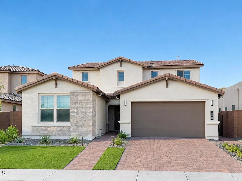 7390 W Hedge Hog Pl