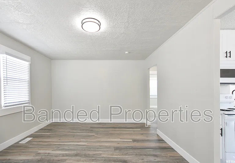 267 Maple St — Photo 5