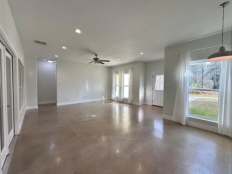 124 Pine Path — Photo 6