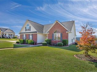 5407 Spreading Branch Rd, Hope Mills, NC 28348