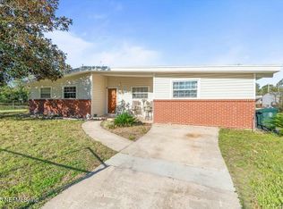 1910 Rayben Dr, Jacksonville, FL 32246