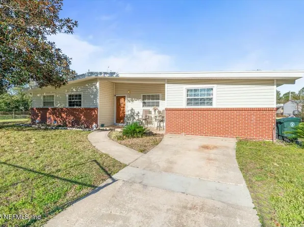 1910 RAYBEN Drive, Jacksonville, FL 32246