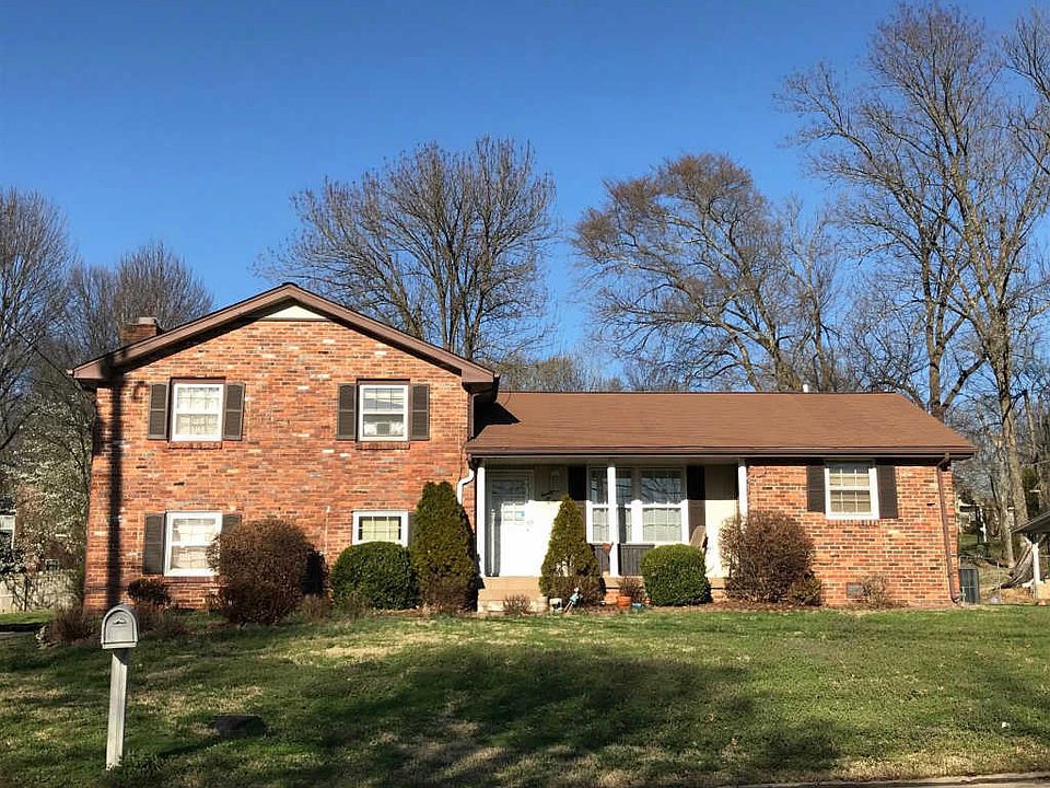 2nd image of 2630 Edge O Lake Dr