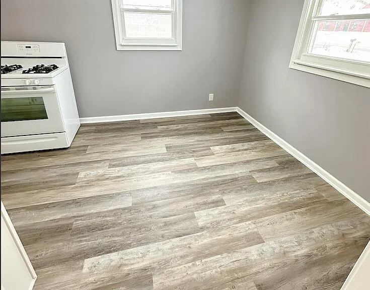 1376 Kings Church Rd — Photo 5