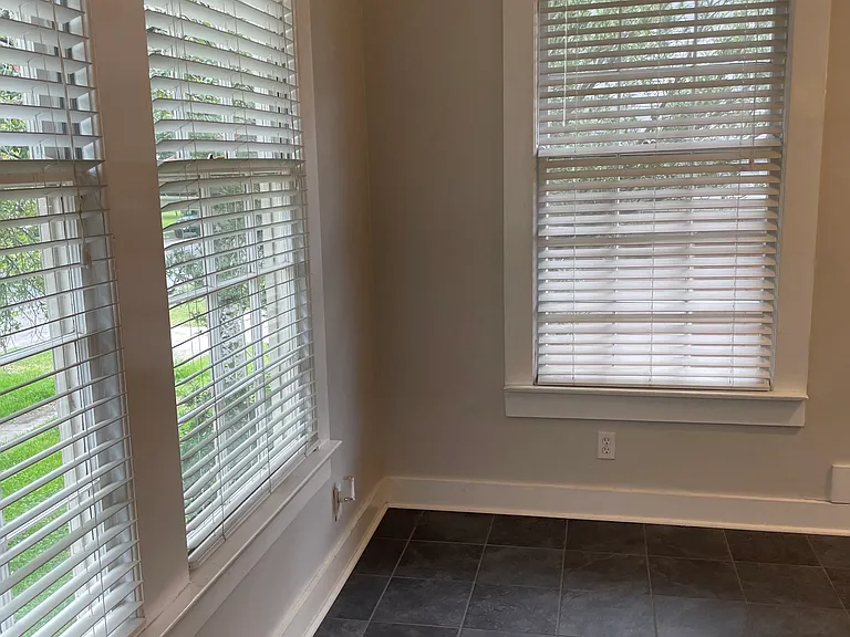 2401 Nashville Ave — Photo 15