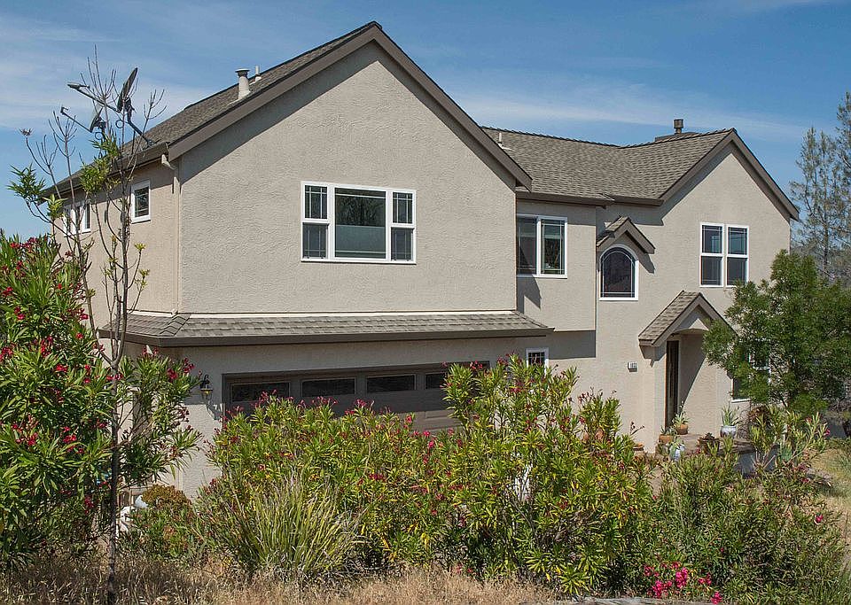 1st image of 1033 Westridge Dr
