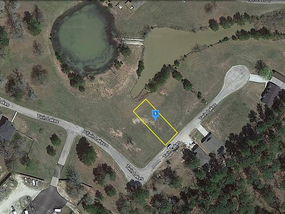 1st image of 37 Silver Lakes Dr