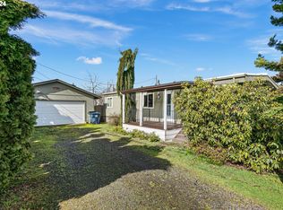 708 51st St, Springfield, OR 97478