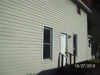 2nd image of 221 S Saint Clair St