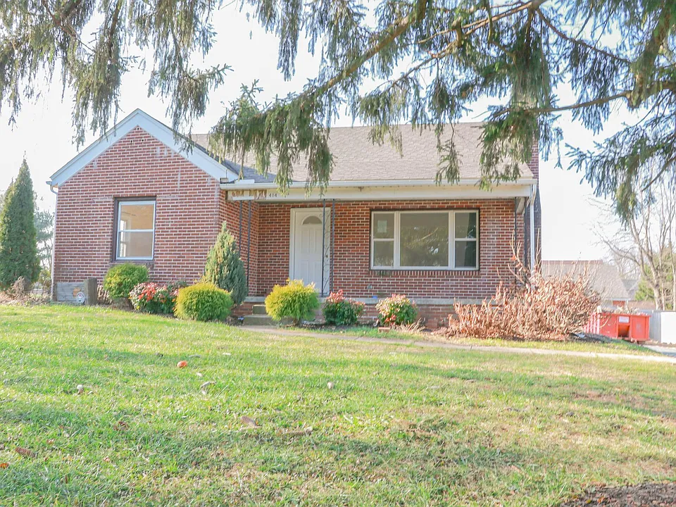 414 Lampeter Rd