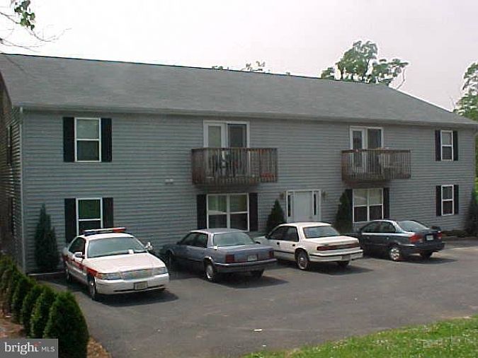 1st image of 329 S Church St APT 3