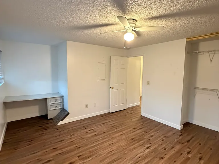 17205 SW Merlo Rd #3 — Photo 8