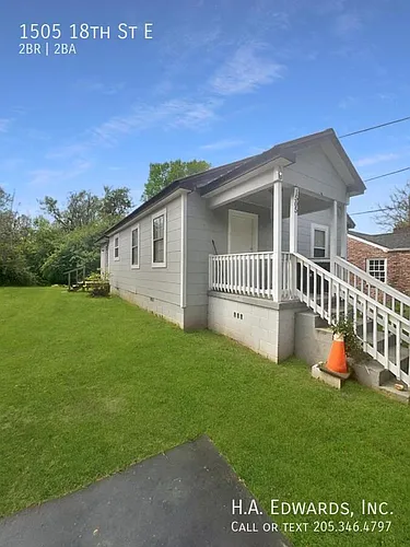 1505 18th St E Photo 1