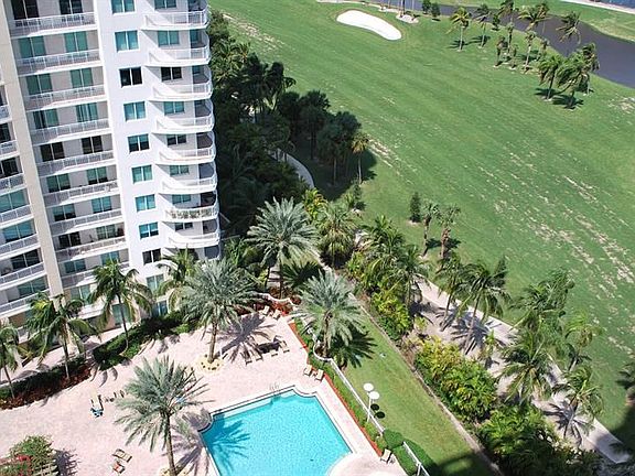 2nd image of 1755 E Hallandale Beach Blvd Unit 1601E