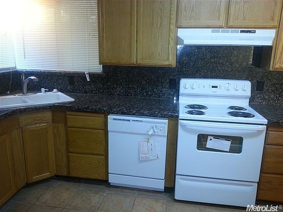 5th image of 5011 Alcott Dr