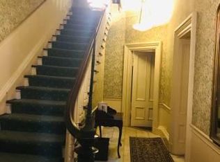 2 Walnut St #9A, Boston, MA 02108