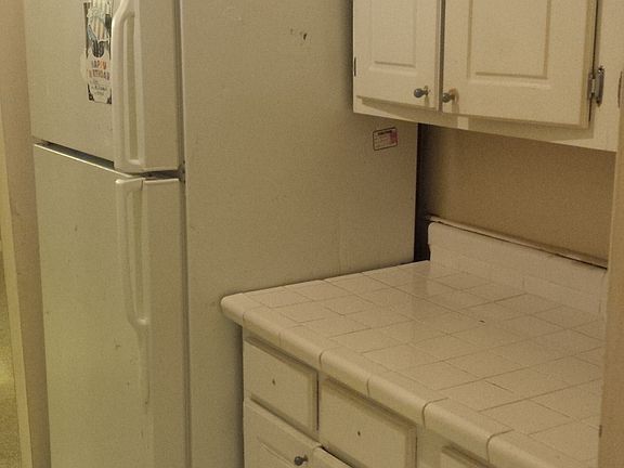 3rd image of 3805 Monte Vista Pl #99E