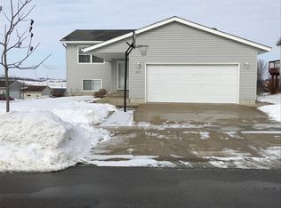 4943 Valley Dr NW, Rochester, MN 55901