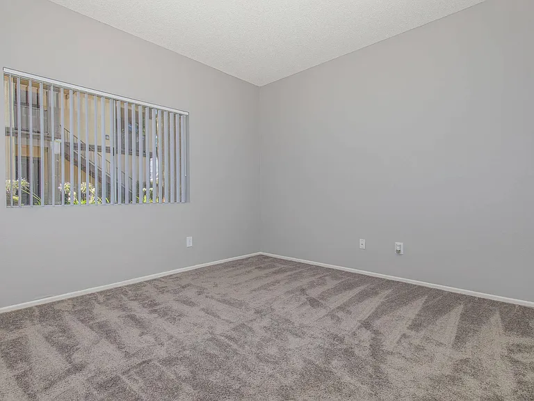 Club Pacifica Apartment Homes — Photo 53