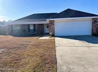 12060 Carnegie Ave, Gulfport, MS 39503