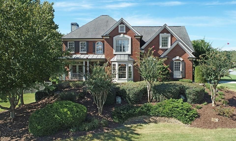 1st image of 4708 Outlook Way NE