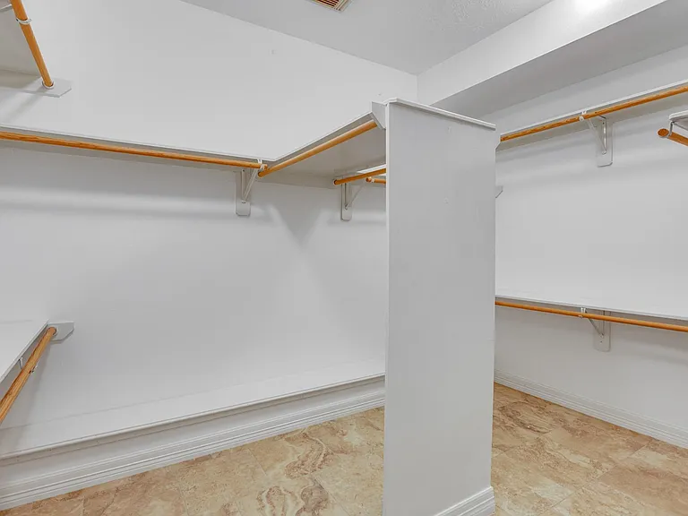 2919 Silverbit Trail Ln — Photo 22