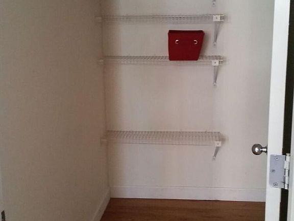 3rd image of 5316-5320 Pershing Ave #311