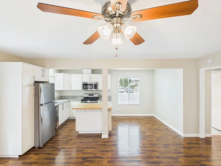 North Park Gem on 33rd Street — Photo 8