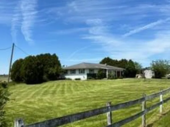 9025 Hoffman Rd, Maybee, MI 48159