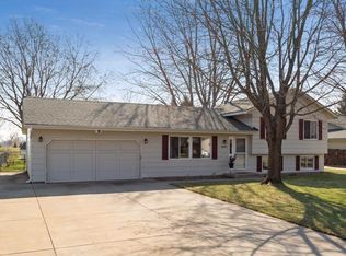8801 Cord St NE, Blaine, MN 55014